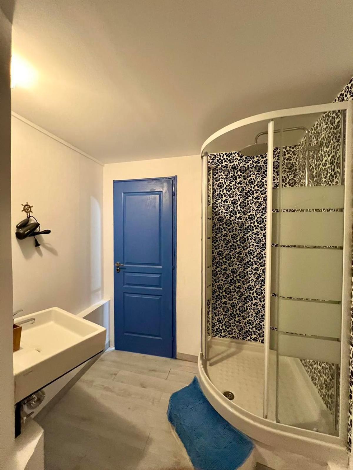 אתונה Mamma Mia Apartments מראה חיצוני תמונה